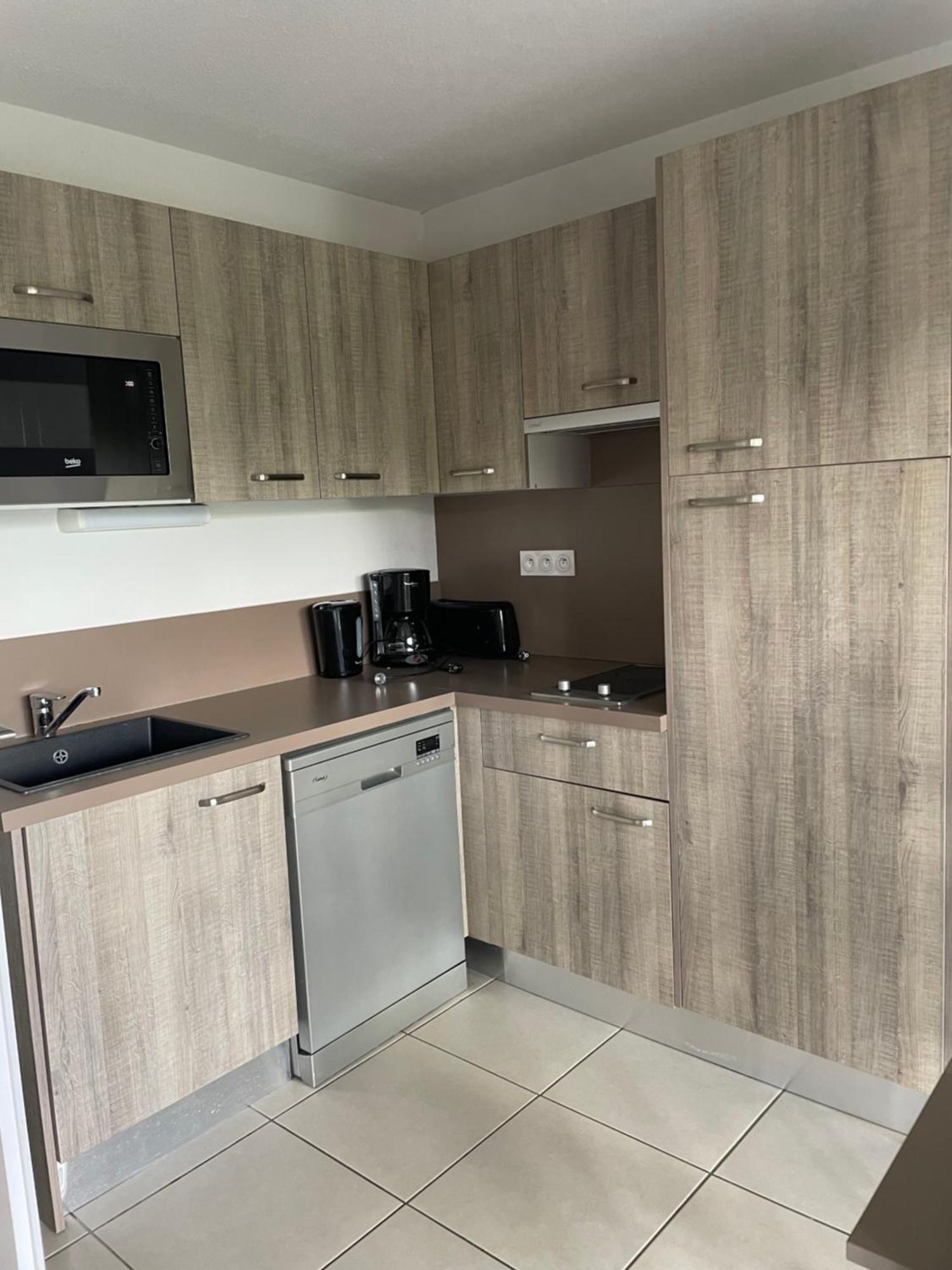 Meuble 6 Personnes Apartment Ремулан Екстериор снимка